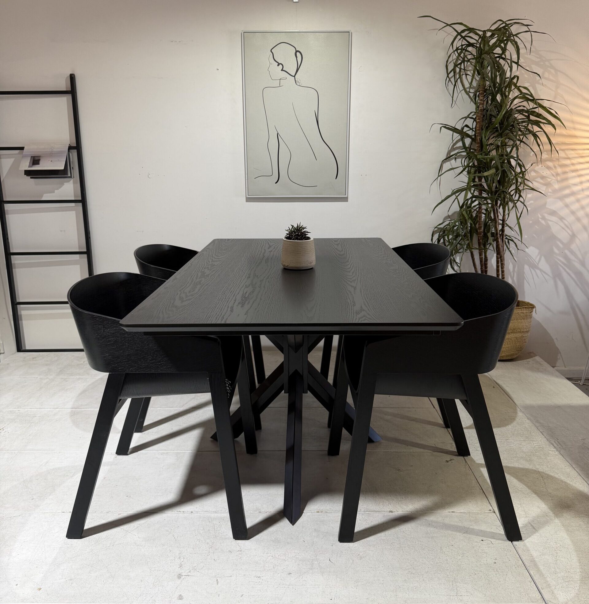 Vienna – 5 PCE | Dining Set | Black