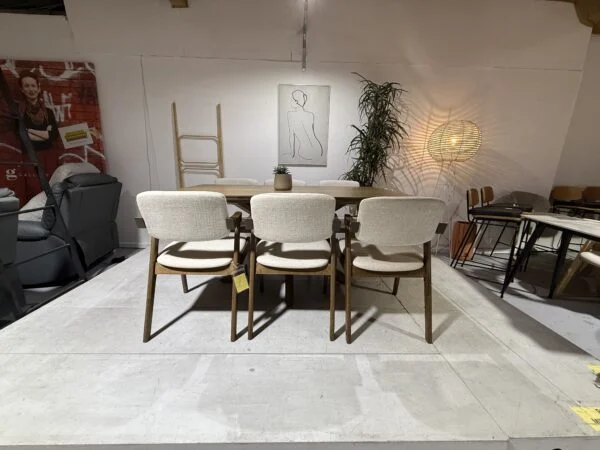 Budapest – 7 PCE | Dining Set | Walnut