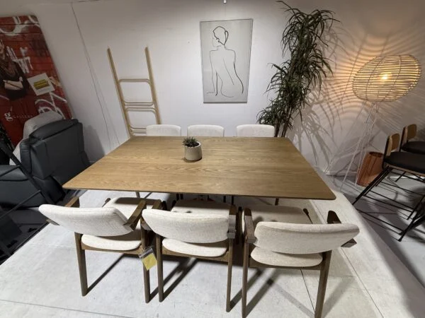 Budapest – 7 PCE | Dining Set | Walnut